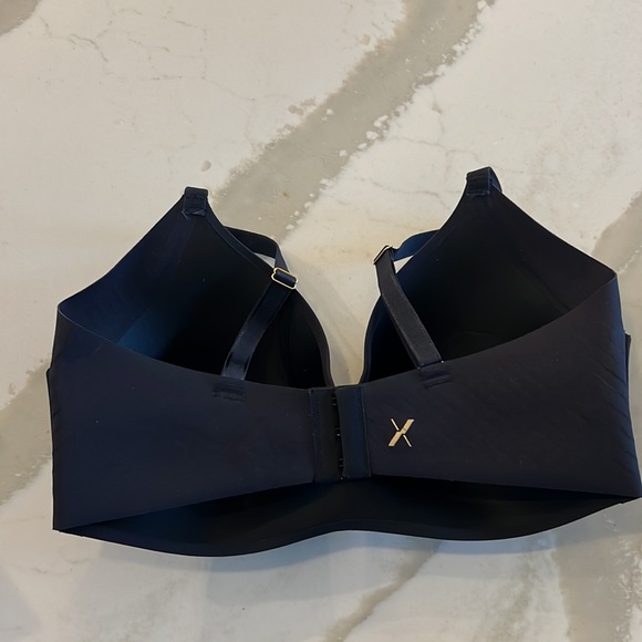 Wing Woman Contour Knix Bra - Picture 2 of 4